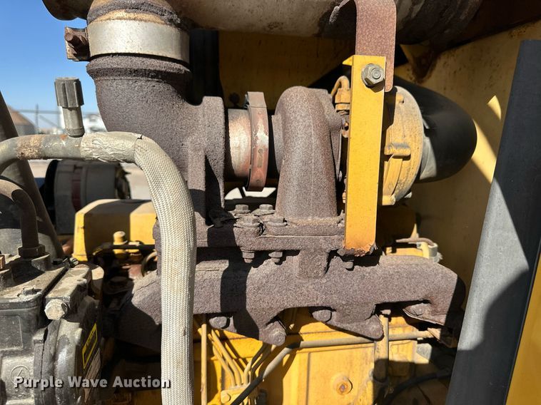 image for item ER8847 2005 John Deere 310G backhoe