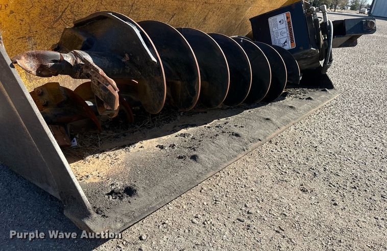 image for item ER8848 2008 John Deere 310J backhoe