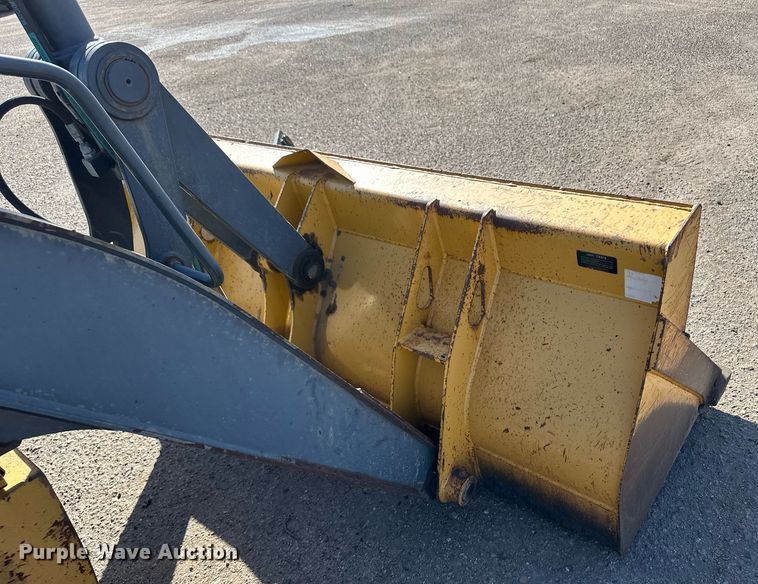 image for item ER8848 2008 John Deere 310J backhoe