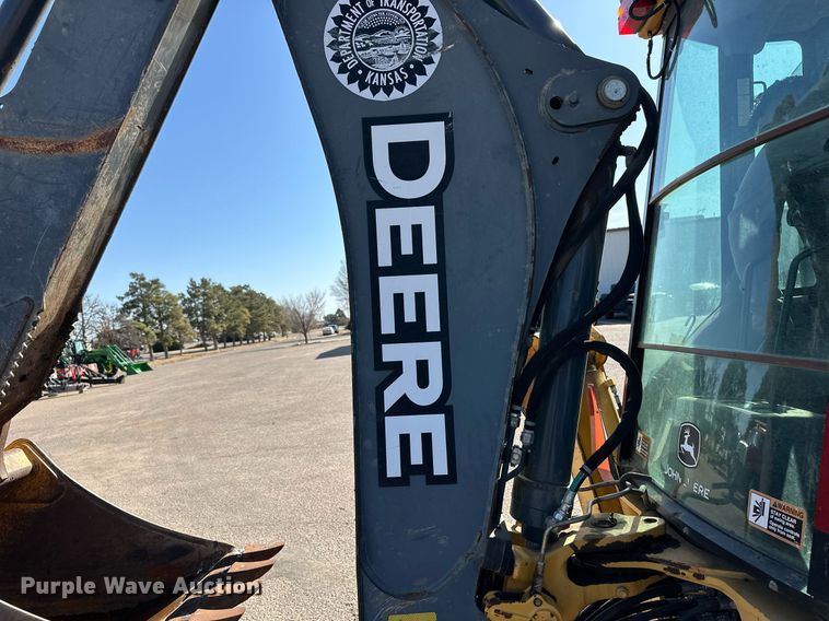 image for item ER8848 2008 John Deere 310J backhoe