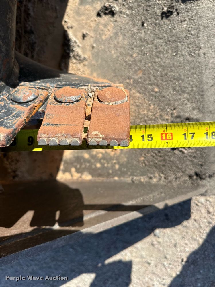 image for item ER8848 2008 John Deere 310J backhoe