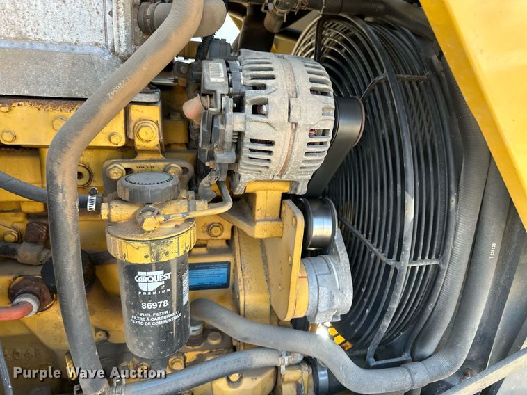 image for item ER8848 2008 John Deere 310J backhoe