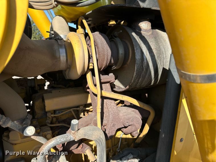 image for item ER8848 2008 John Deere 310J backhoe