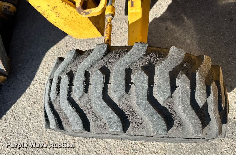 image for item ER8848 2008 John Deere 310J backhoe