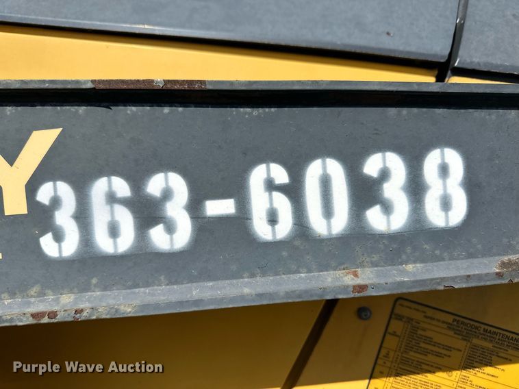 image for item ER8848 2008 John Deere 310J backhoe