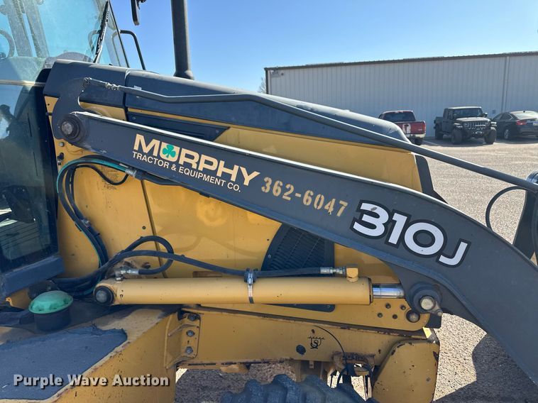 image for item ER8849 2007 John Deere 310J backhoe