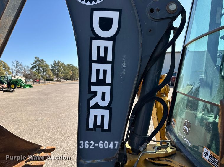 image for item ER8849 2007 John Deere 310J backhoe