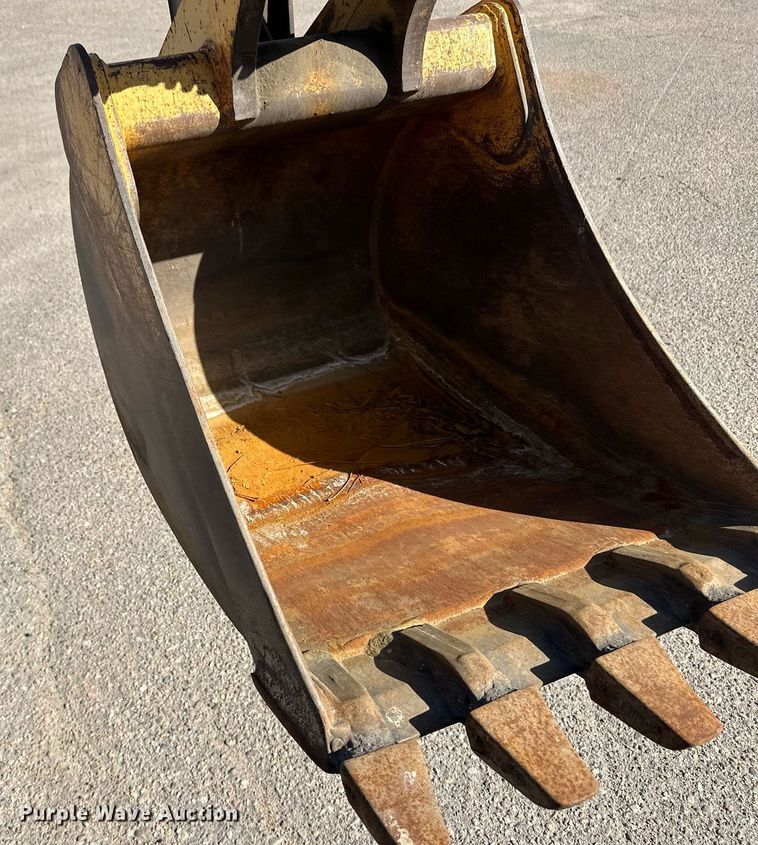 image for item ER8849 2007 John Deere 310J backhoe