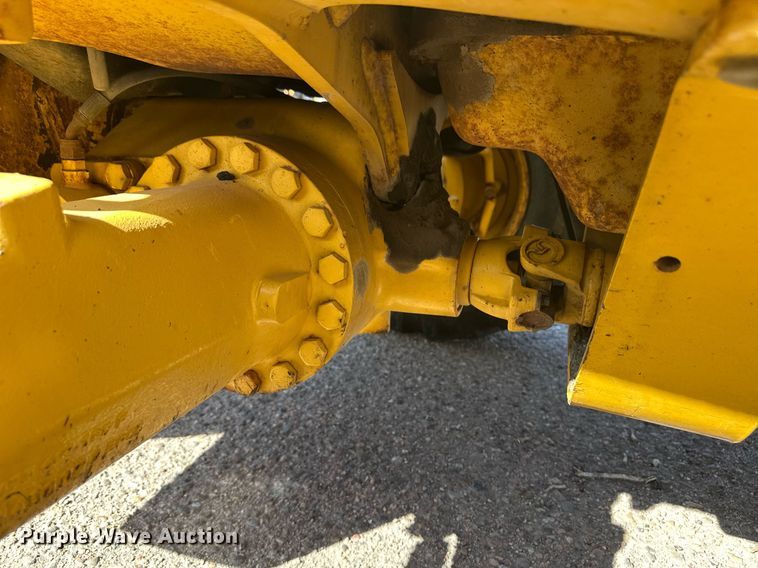 image for item ER8849 2007 John Deere 310J backhoe