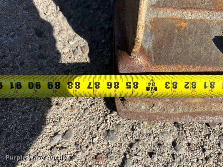 image for item ER8849 2007 John Deere 310J backhoe