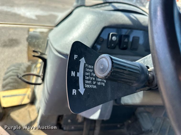 image for item ER8849 2007 John Deere 310J backhoe