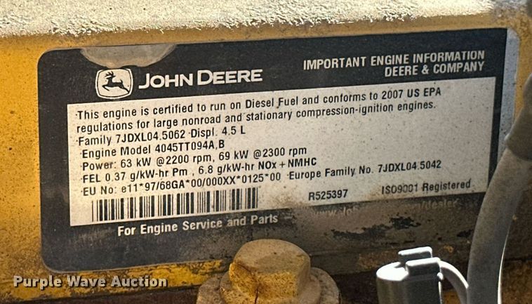 image for item ER8849 2007 John Deere 310J backhoe