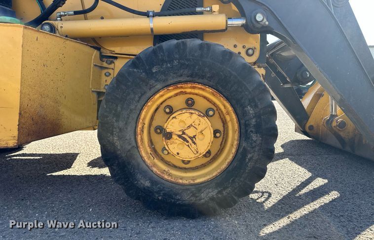 image for item ER8849 2007 John Deere 310J backhoe