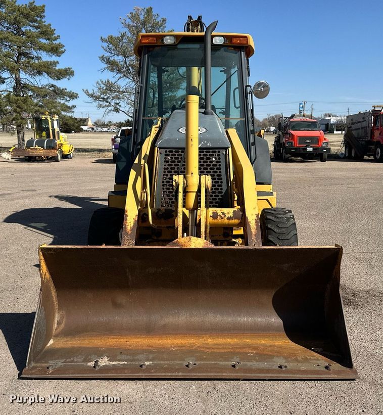 image for item ER8850 2005 John Deere 310G backhoe