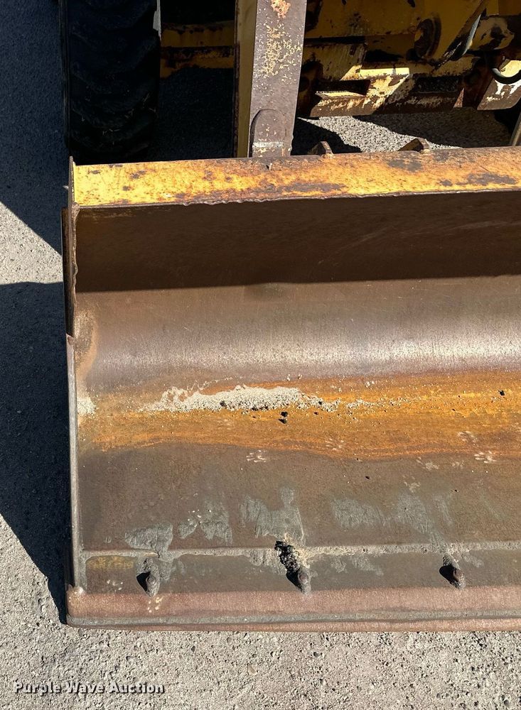 image for item ER8850 2005 John Deere 310G backhoe