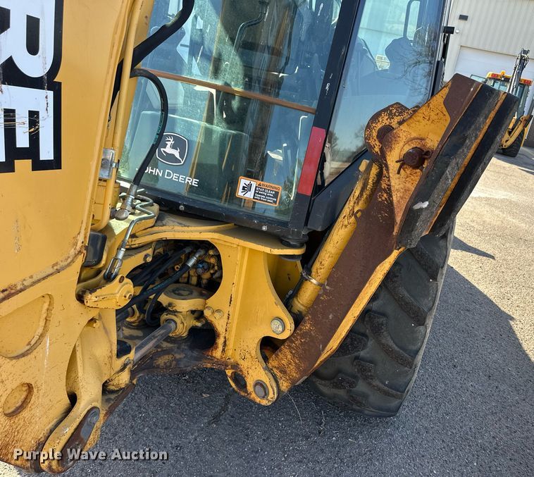 image for item ER8850 2005 John Deere 310G backhoe