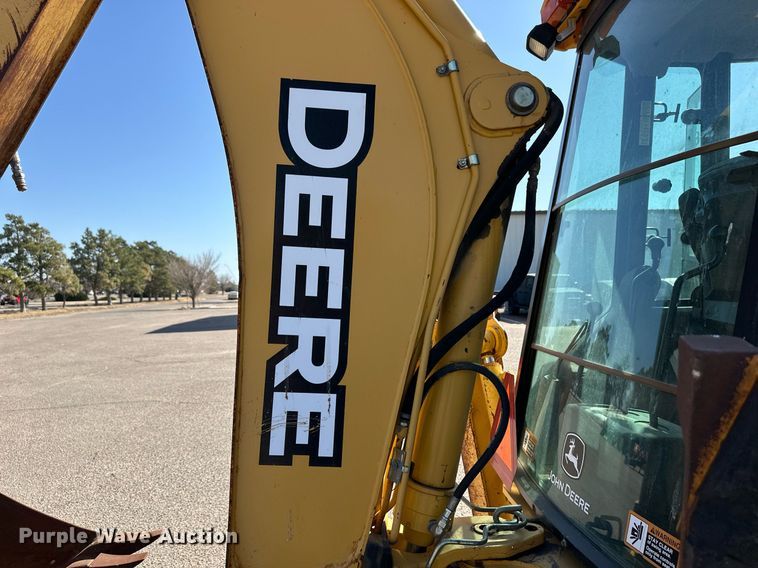 image for item ER8850 2005 John Deere 310G backhoe