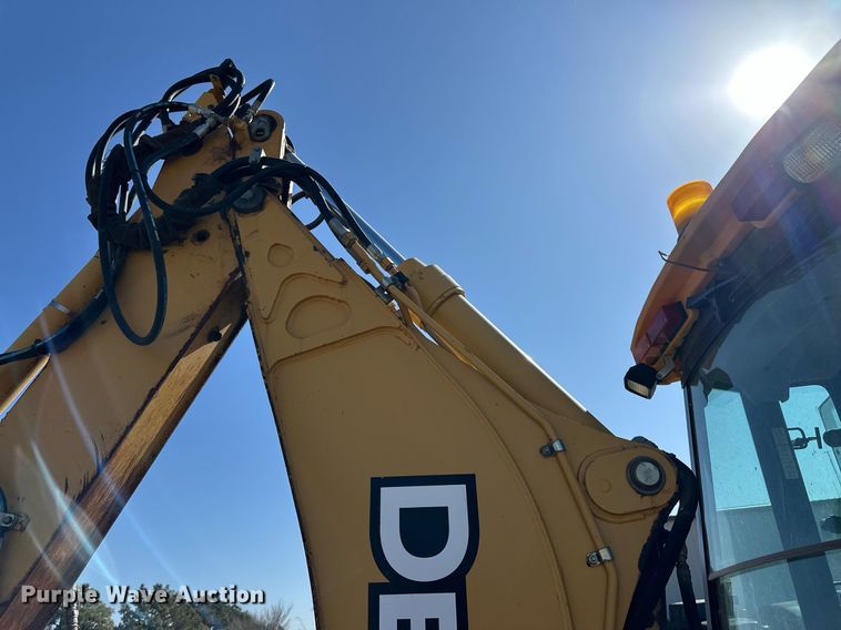 image for item ER8850 2005 John Deere 310G backhoe