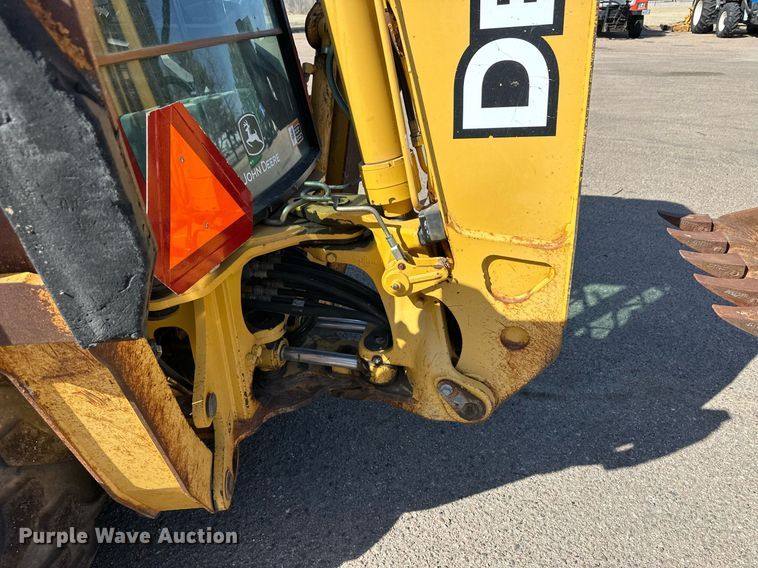 image for item ER8850 2005 John Deere 310G backhoe