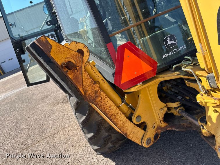 image for item ER8850 2005 John Deere 310G backhoe