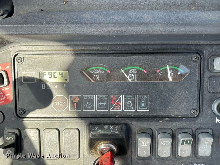 image for item ER8850 2005 John Deere 310G backhoe