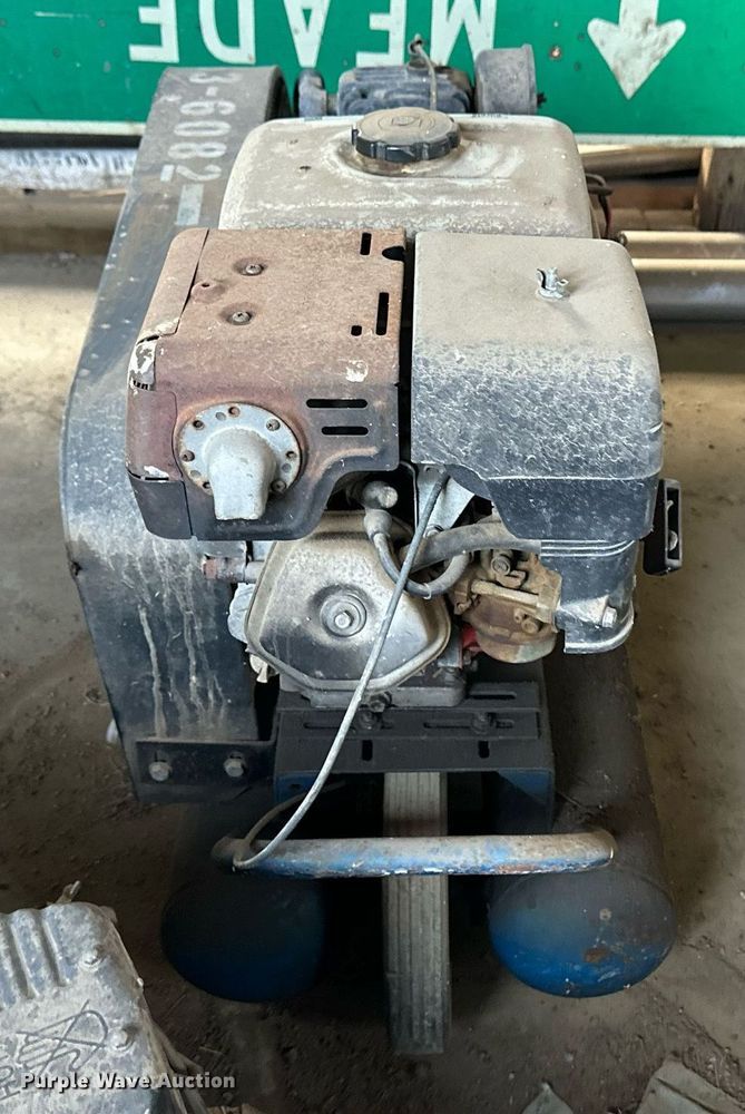 image for item ER8888 Puma air compressor