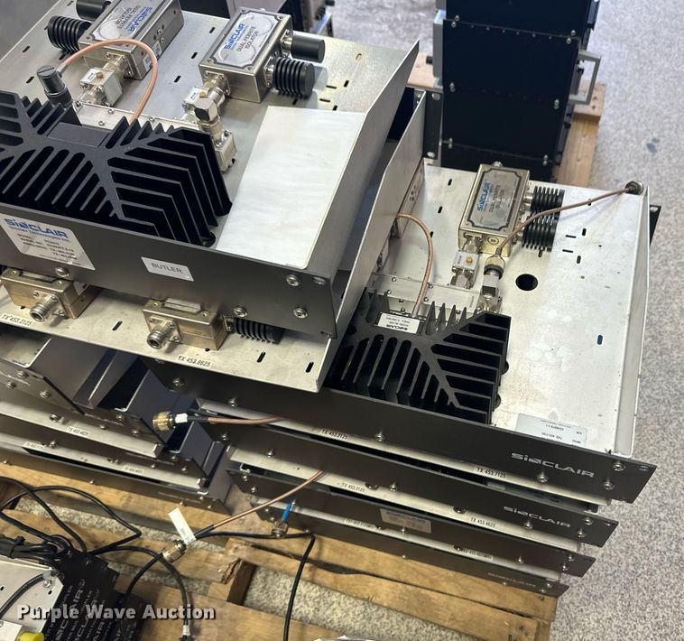 image for item ER8910 (15) Sinclair TC3212 transmit combiners