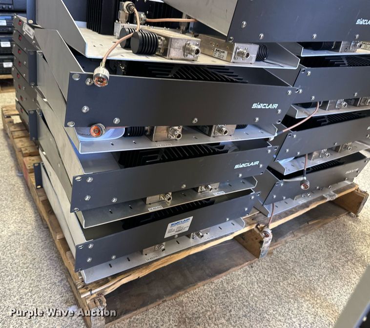 image for item ER8910 (15) Sinclair TC3212 transmit combiners