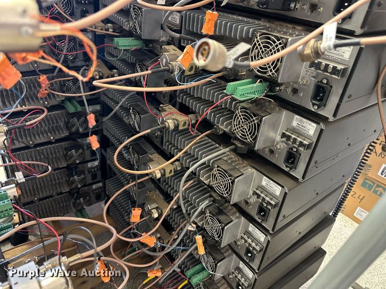 image for item ER8911 (66) Vertex radios