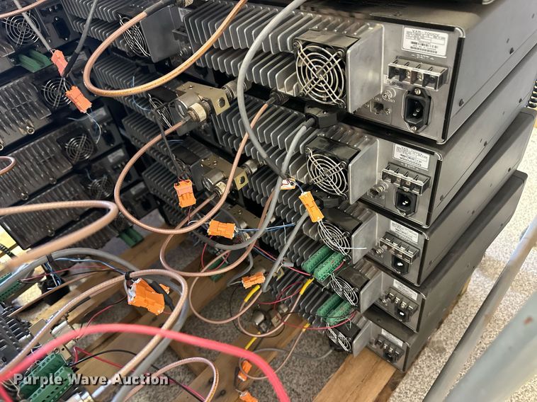 image for item ER8911 (66) Vertex radios