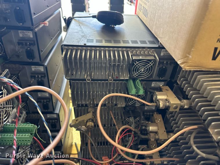 image for item ER8911 (66) Vertex radios