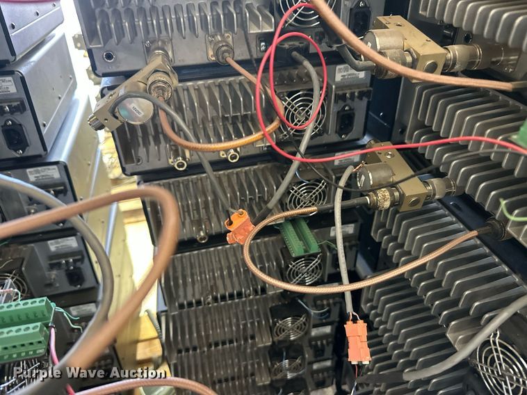 image for item ER8911 (66) Vertex radios