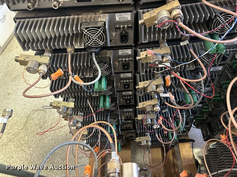 image for item ER8911 (66) Vertex radios