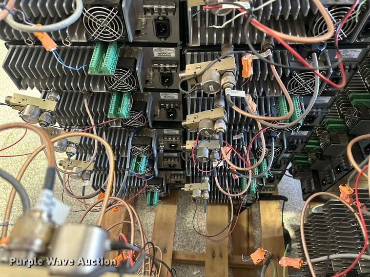 image for item ER8911 (66) Vertex radios