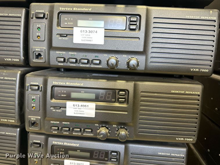 image for item ER8911 (66) Vertex radios