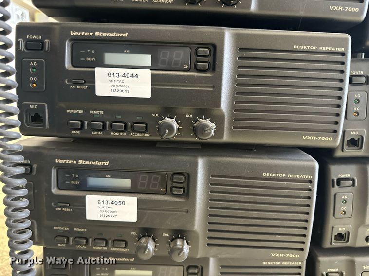 image for item ER8911 (66) Vertex radios