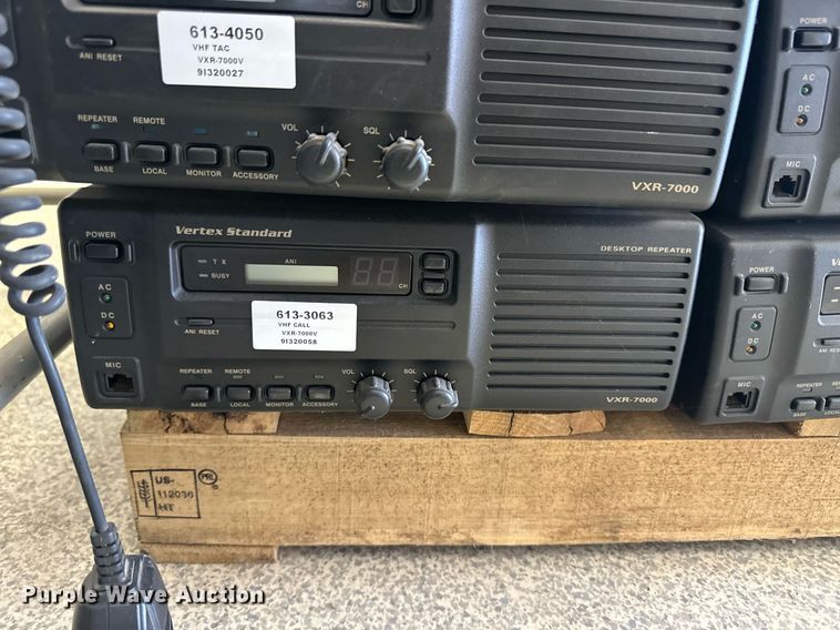 image for item ER8911 (66) Vertex radios