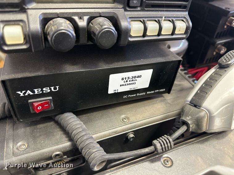 image for item ER8912 (31) Vertex VX-6000LB radios