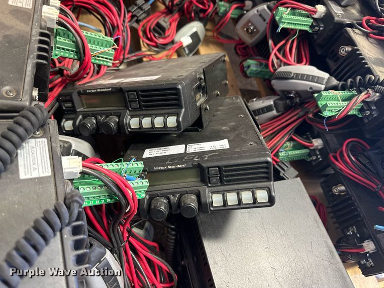 image for item ER8912 (31) Vertex VX-6000LB radios