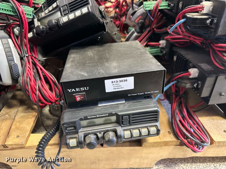 image for item ER8912 (31) Vertex VX-6000LB radios