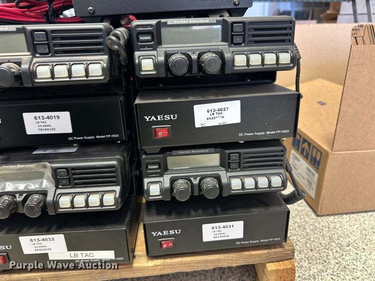 image for item ER8912 (31) Vertex VX-6000LB radios