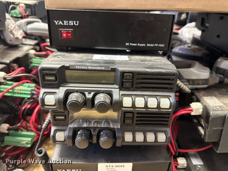image for item ER8912 (31) Vertex VX-6000LB radios