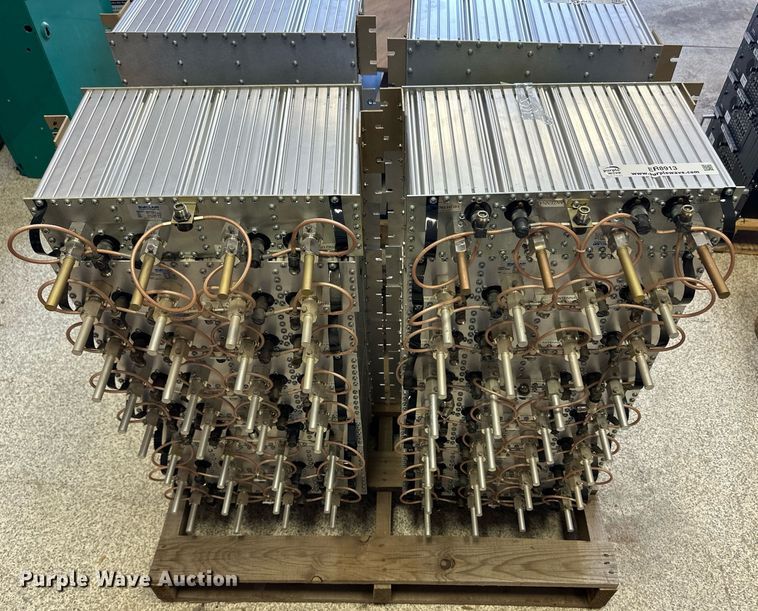 image for item ER8913 (15) Sinclair Q2222E-1 VHF duplexers