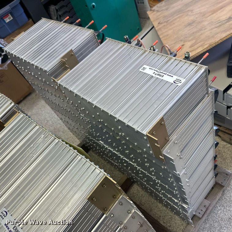 image for item ER8914 (15) Sinclair Q3220E UHF duplexers 