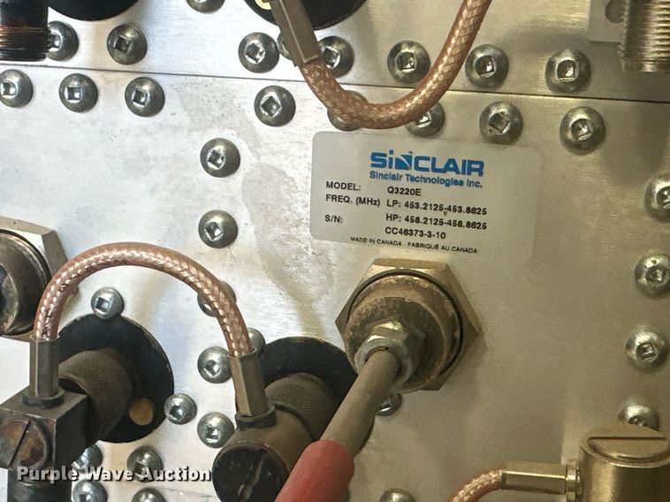 image for item ER8914 (15) Sinclair Q3220E UHF duplexers 