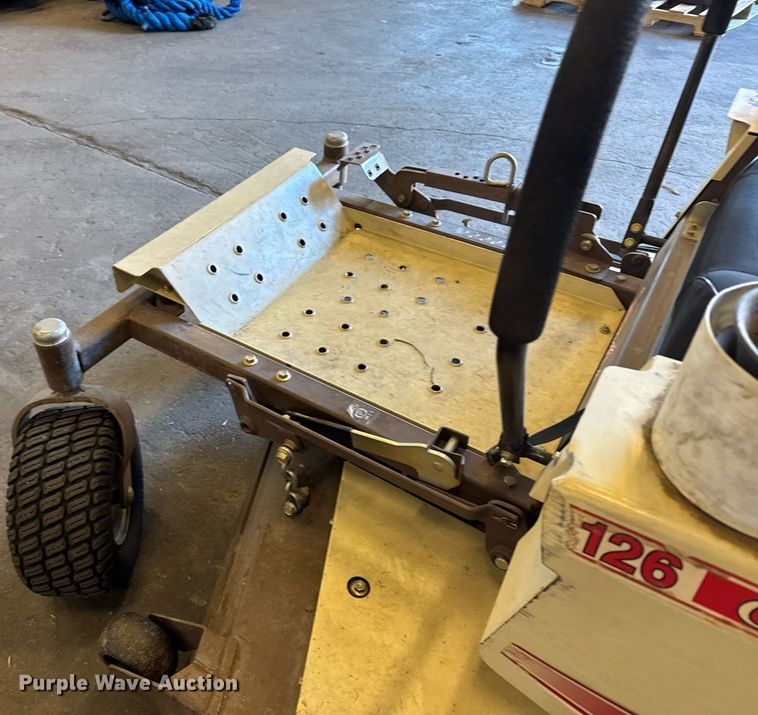 image for item NN9673 2014 Grasshopper 126 ZTR lawn mower