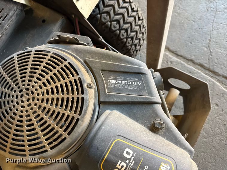 image for item NN9673 2014 Grasshopper 126 ZTR lawn mower