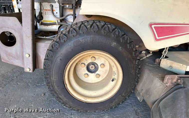 image for item NN9673 2014 Grasshopper 126 ZTR lawn mower