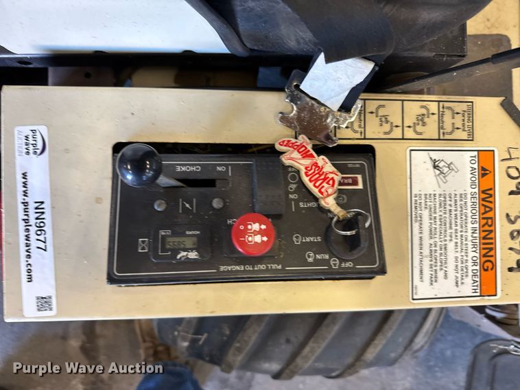 image for item NN9677 Grasshopper 620 ZTR lawn mower