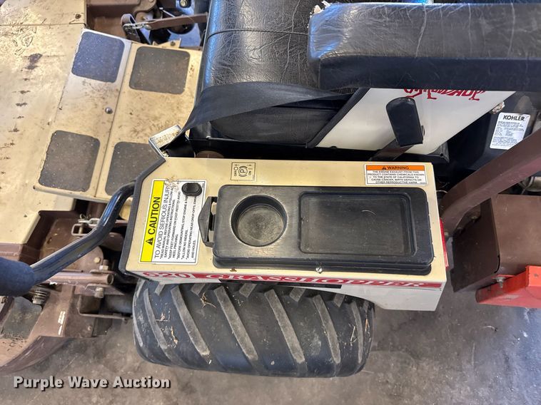 image for item NN9677 Grasshopper 620 ZTR lawn mower